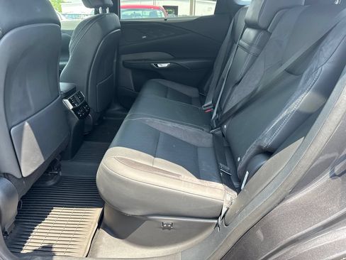 Used 2024 Lexus RX 350 AWD w/ Convenience Package image 22