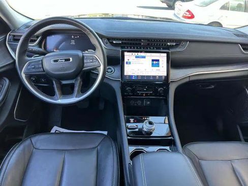 Certified 2021 Jeep Grand Cherokee L Limited w/ Trailer Tow Group (B) image 14