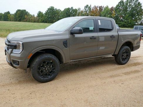 New 2025 Ford Ranger XLT w/ Equipment Group 301A High image 7