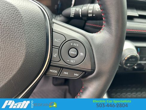 Used 2024 Toyota RAV4 SE AWD/4WD image 19