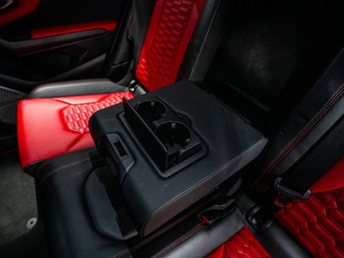 Used 2020 Lamborghini Urus image 70