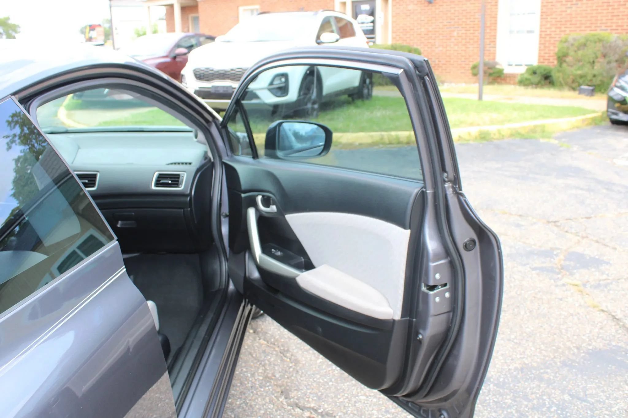 Used 2014 Honda Civic LX image 11