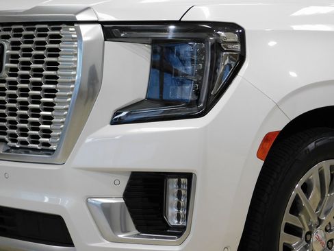 Used 2023 GMC Yukon Denali image 19
