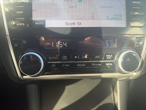 Used 2019 Subaru Outback 2.5i Limited image 41