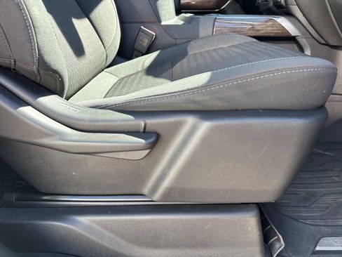 Used 2020 GMC Sierra 1500 Elevation w/ Elevation Value Package image 15