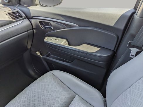 Used 2021 Honda Passport EX-L image 16