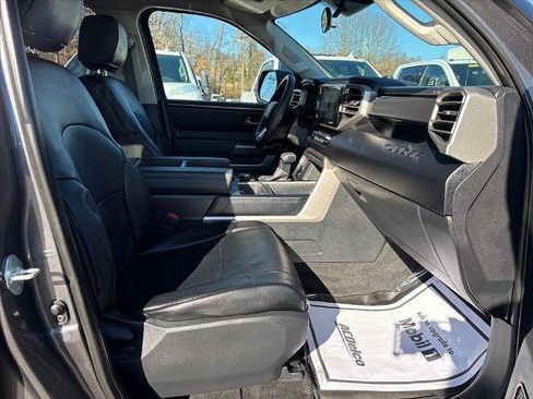 Used 2024 Toyota Tundra SR5 image 7