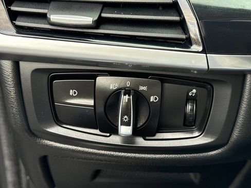 Used 2016 BMW X5 xDrive40e image 31