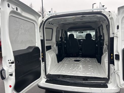 Used 2022 RAM ProMaster City Wagon image 7