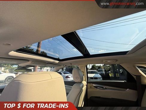 Used 2018 Cadillac XT5 Luxury w/ Driver Awareness Package AWD/4WD image 33