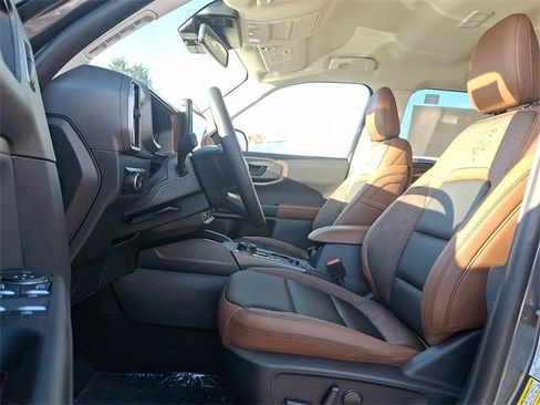 New 2025 Ford Bronco Sport Outer Banks image 9