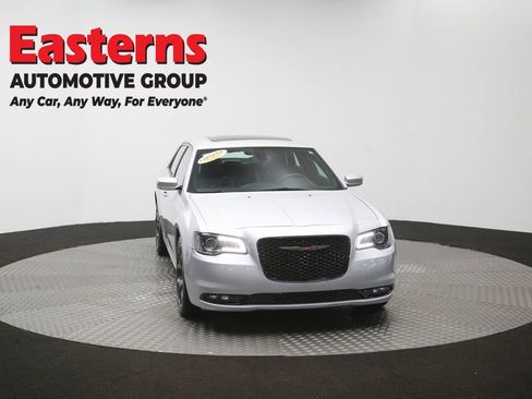 Used 2023 Chrysler 300 S RWD image 54