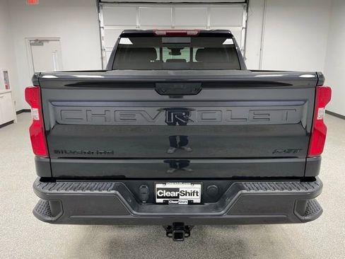 Used 2024 Chevrolet Silverado 1500 RST w/ Convenience Package II AWD/4WD image 8