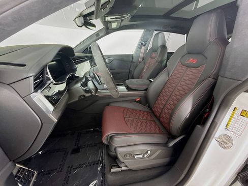 New 2025 Audi RS Q8 performance image 22