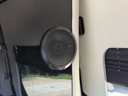 Used 2023 Mercedes-Benz Sprinter 3500 image 96