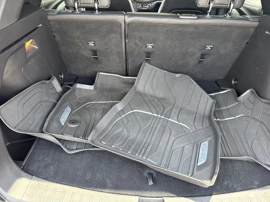 Used 2021 Chevrolet TrailBlazer ACTIV w/ Technology Package FWD image 56