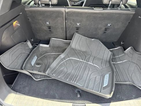 Used 2021 Chevrolet TrailBlazer ACTIV w/ Technology Package FWD image 56