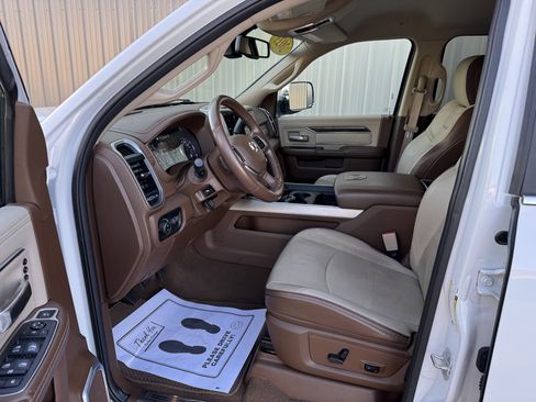 Used 2021 RAM 2500 Laramie image 9