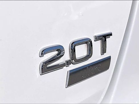 Used 2017 Audi A4 2.0T Ultra Premium image 9