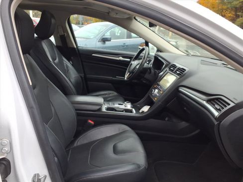 Used 2020 Ford Fusion Energi Titanium image 35