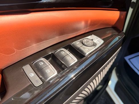 Certified 2023 Kia Carnival SX Prestige FWD image 13