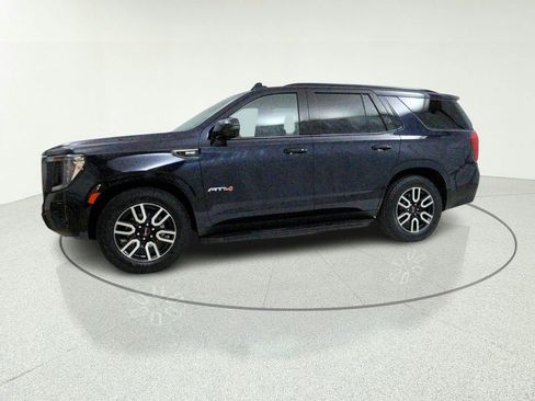 Used 2024 GMC Yukon AT4 AWD/4WD image 4