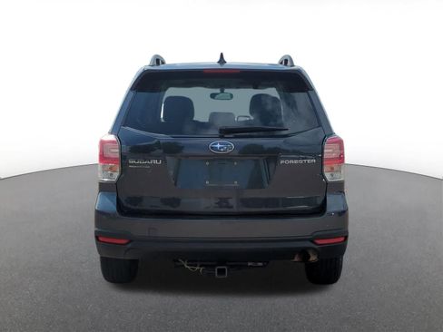 Used 2018 Subaru Forester 2.5i Premium AWD/4WD image 5