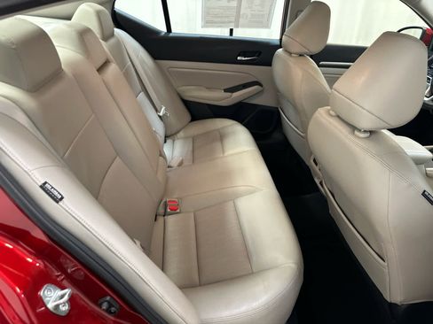 Used 2019 Nissan Altima 2.5 Platinum FWD image 20