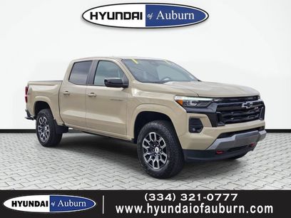 Used 2023 Chevrolet Colorado Z71 w/ Z71 Convenience Package 2