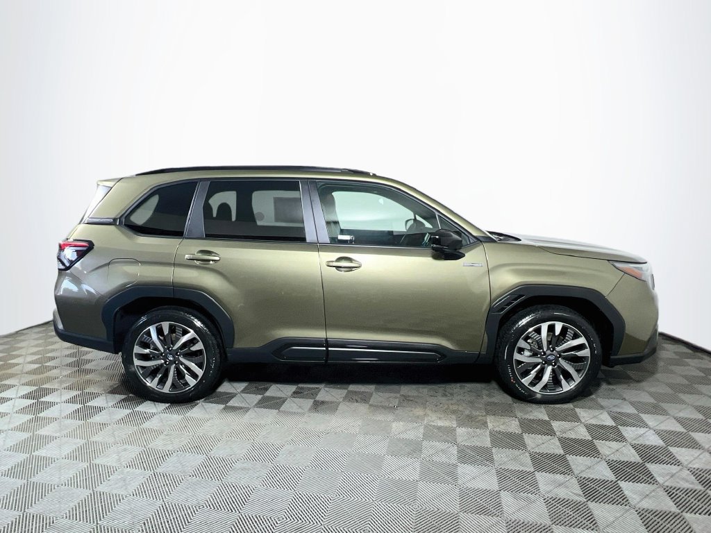 New 2026 Subaru Forester Touring AWD/4WD image 8