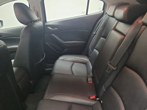 Used 2016 MAZDA MAZDA3 i Grand Touring image 18