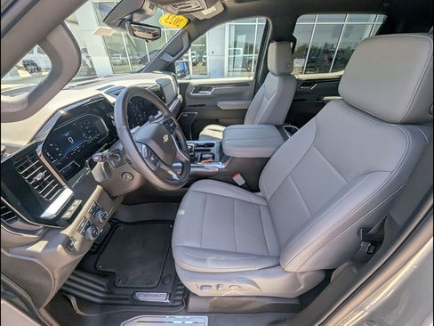 Used 2023 Chevrolet Silverado 1500 LTZ w/ Technology Package AWD/4WD image 20