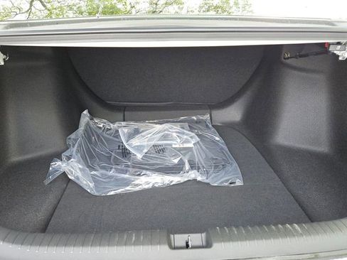 Certified 2025 Honda Accord LX image 13