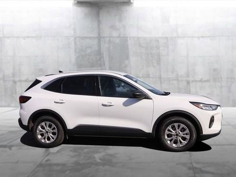 Used 2024 Ford Escape Active w/ Tech Pack #1 image 5