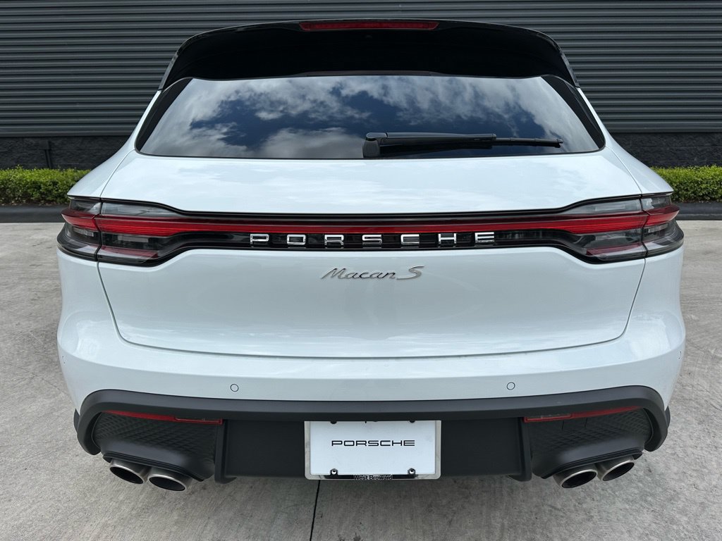 Used 2026 Porsche Macan S AWD/4WD image 12