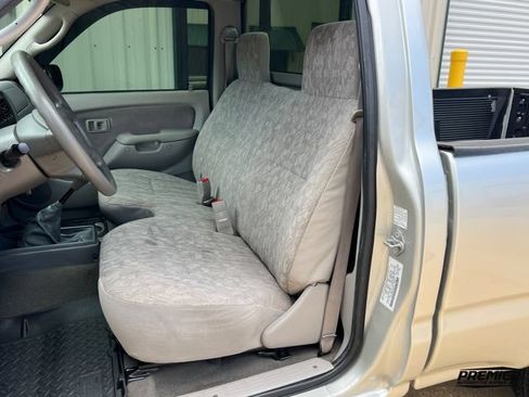 Used 2004 Toyota Tacoma 2WD Regular Cab w/ Enhancement Pkg image 75