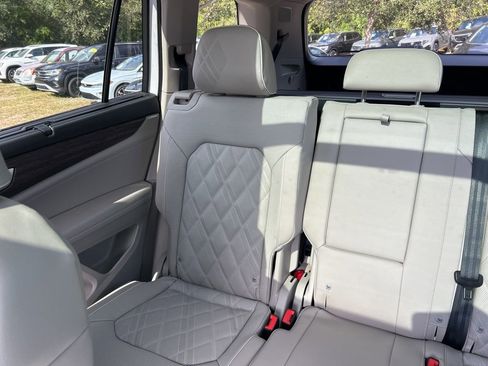 New 2026 Volkswagen Atlas SEL Premium R-Line image 12