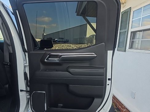 Used 2024 Chevrolet Silverado 1500 LTZ image 20