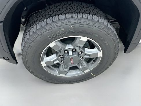 New 2026 GMC Sierra 2500 SLE AWD/4WD image 31