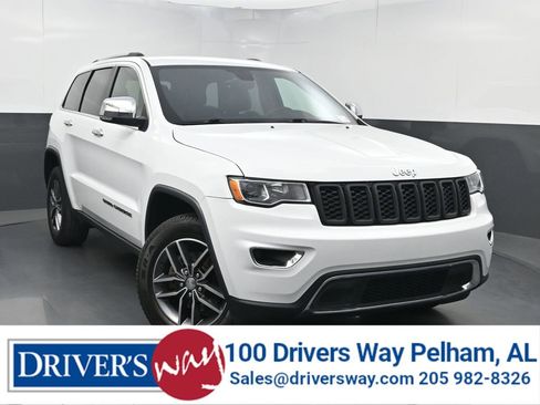 Used 2017 Jeep Grand Cherokee Limited AWD/4WD image 1