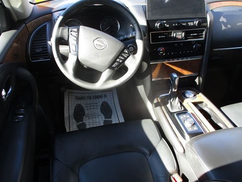 Used 2022 Nissan Armada SL image 11