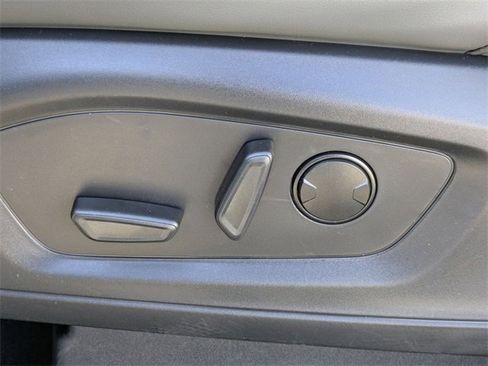 New 2026 Ford Explorer Active w/ Active Comfort Package image 14