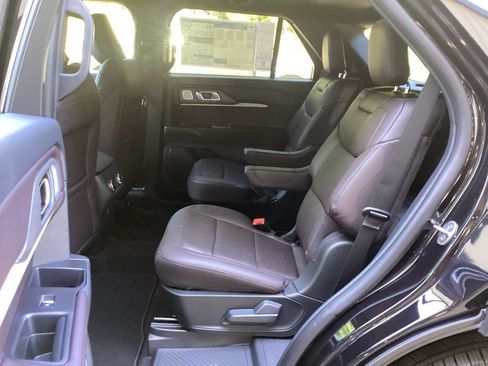 New 2026 Ford Explorer Platinum RWD image 55