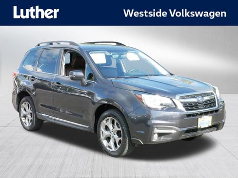 Used 2018 Subaru Forester 2.5i Touring image 1