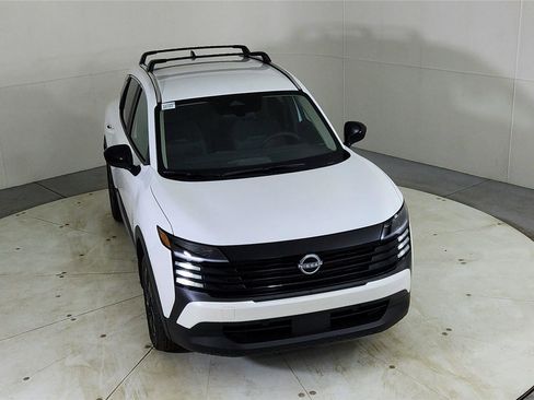 Certified 2026 Nissan Kicks SV w/ Cold Weather Package image 14