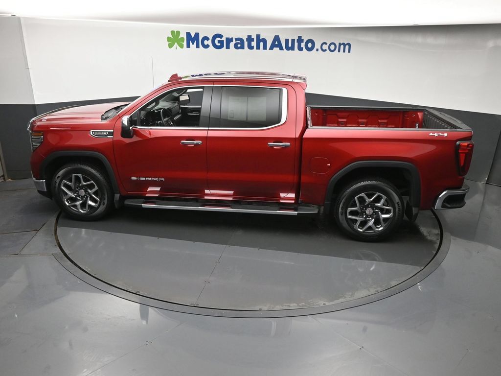 Used 2024 GMC Sierra 1500 SLT w/ SLT Premium Package AWD/4WD image 25