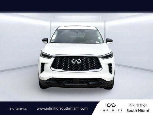 Used 2025 INFINITI QX60 Pure w/ Cargo Package image 2