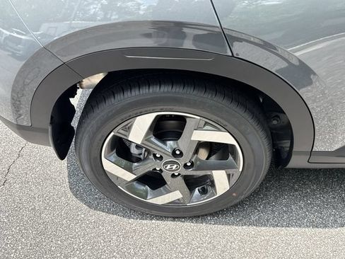New 2026 Hyundai Venue SEL FWD image 17