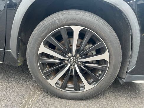 Used 2021 Toyota Highlander XSE AWD/4WD image 12