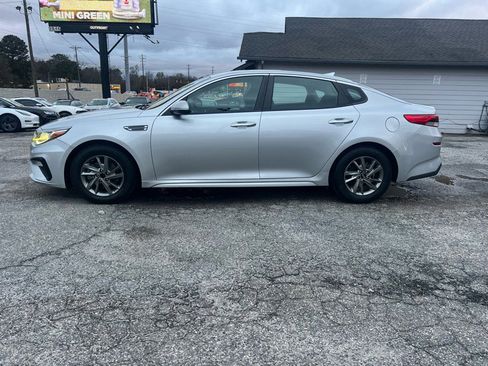 Used 2019 Kia Optima LX image 2